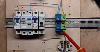 Установка устройства защитного отключения в Люберцах в октябре